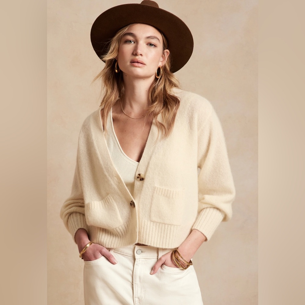 Banana Republic Lilla Brushed Cashmere Cardigan Sweater Ivory Cream XS